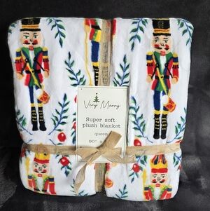 New Very Merry Queen Super Soft Plush Blanket Christmas Nutcracker 90" × 90"